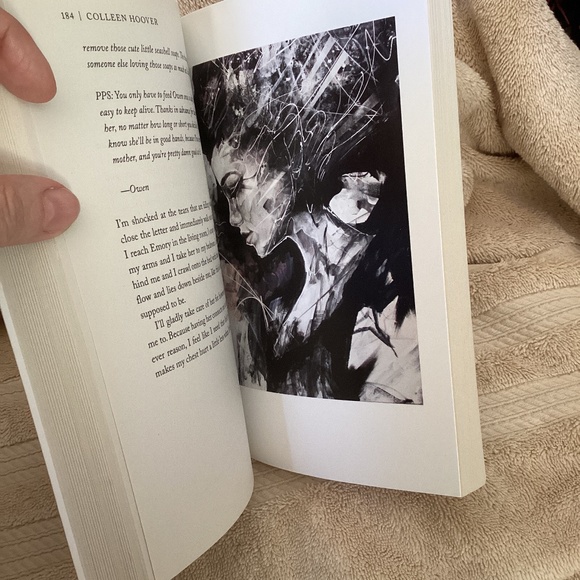 SIGNED AUTOGRAPHED Confess Colleen Hoover a Novel book - Picture 4 of 9